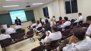 Setor de Urologia do HC/UFPR recebe aula sobre mdias sociais