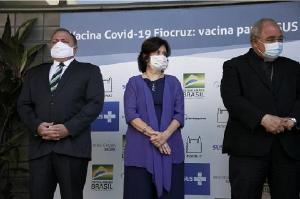 Fiocruz entrega ao PNI primeiro lote de vacinas Covid-19 e deve fechar semana com 1 milho de doses