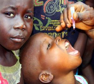 Programa de erradicao da poliomielite recruta profissionais
