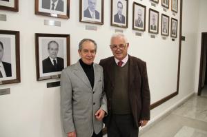 Foto do conselheiro Luiz Ernesto Pujol integra galeria de presidentes do CRM-PR