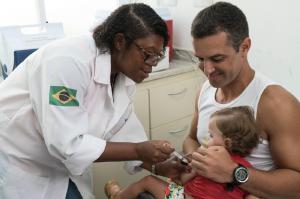 Devido ao surto de febre amarela, pases exigem vacinao de brasileiros