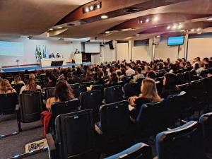 CRM-PR recepciona 134 novos mdicos em Curitiba