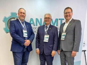 Conselheiros do CRM-PR participam do 21 Congresso Nacional da ANAMT